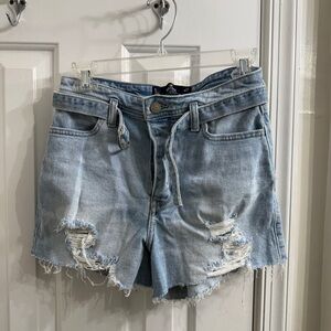 Hollister Shorts Womens High Rise Belted Mom Stretch
